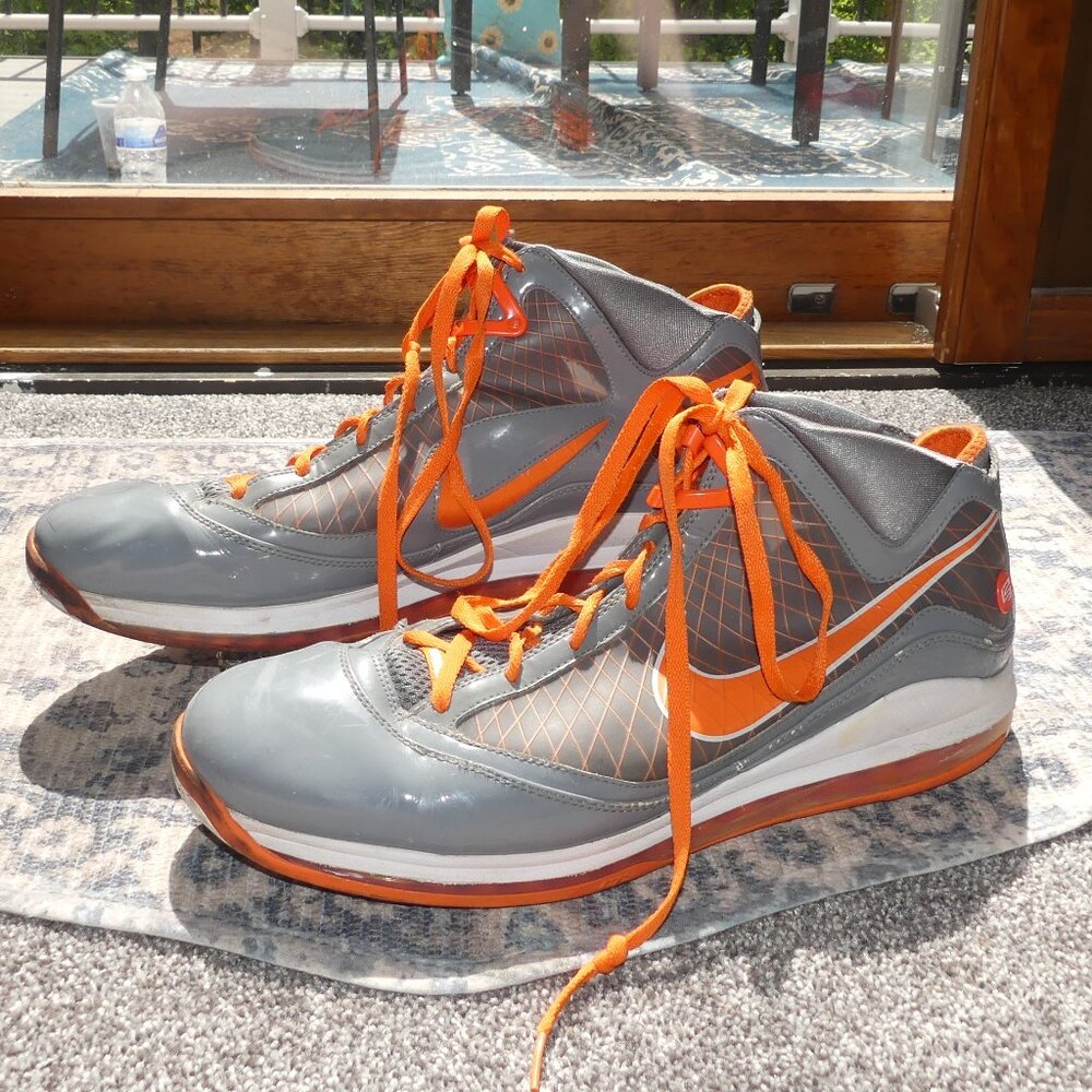 Men's Nike Air Max Lebron VII Eastbay Exclusive gray/orange sneakers sz 16